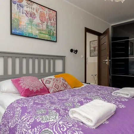 Apartment Wincentego Park By Renters